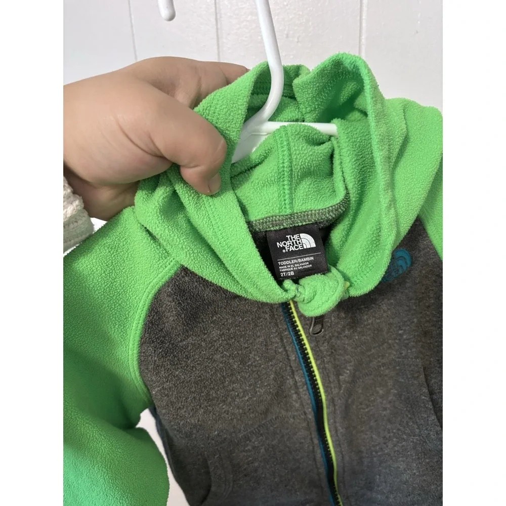 The North Face Toddlers Boy 2T Fleece Jacket Zip Green Gray Blue Pockets Hooded‎